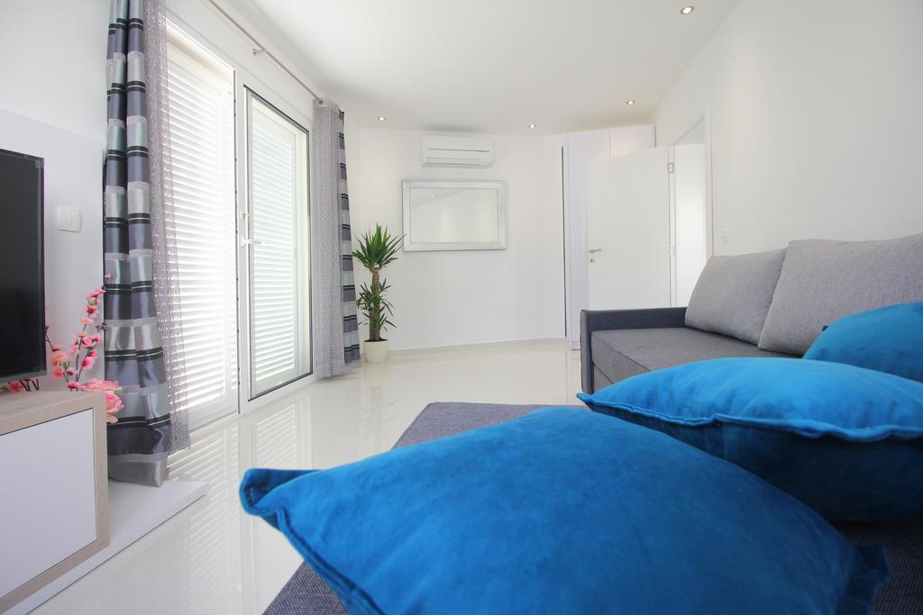 Villa Lile Baška Voda Εξωτερικό φωτογραφία